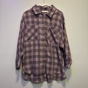 Mustard Seed Women’s Checkered Gray Button Down Shirt Size S